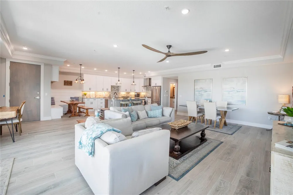 19505 GULF BOULEVARD #304 Indian Shores, FL 33785