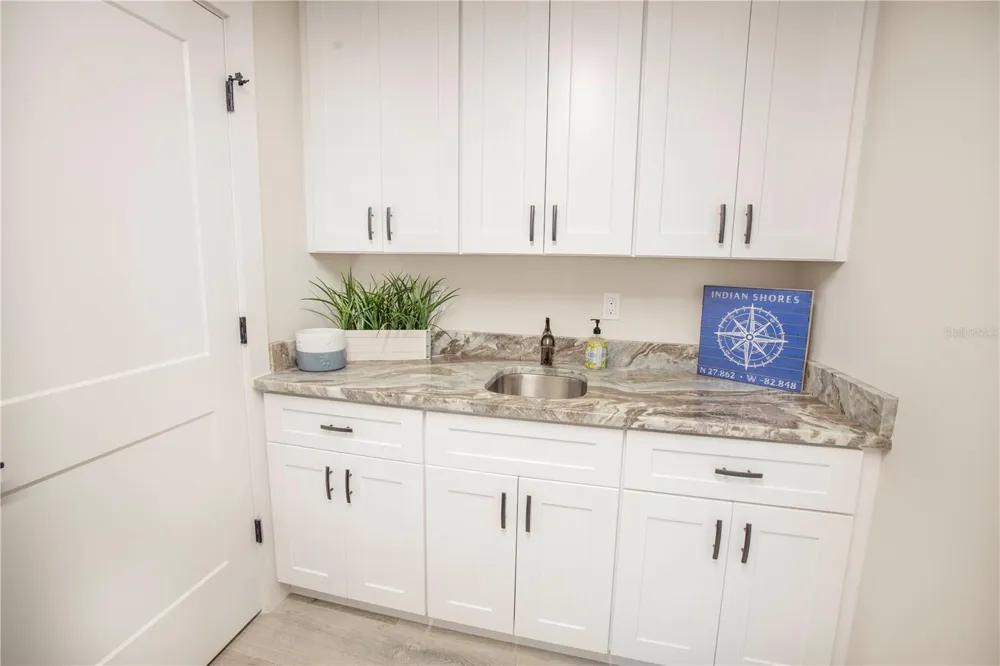 19505 GULF BOULEVARD #304 Indian Shores, FL 33785