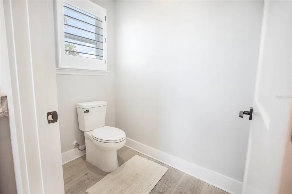 19505 GULF BOULEVARD #304 Indian Shores, FL 33785