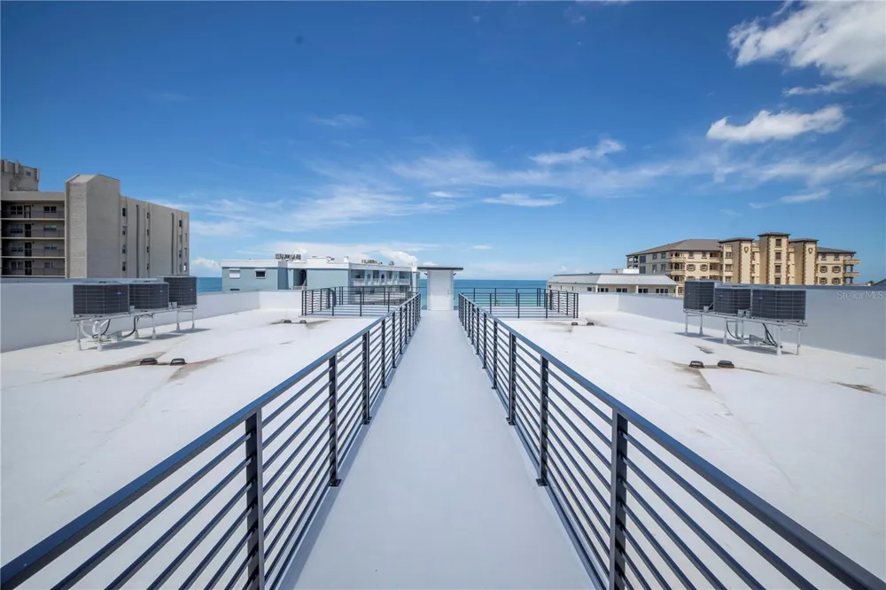19505 GULF BOULEVARD #304 Indian Shores, FL 33785