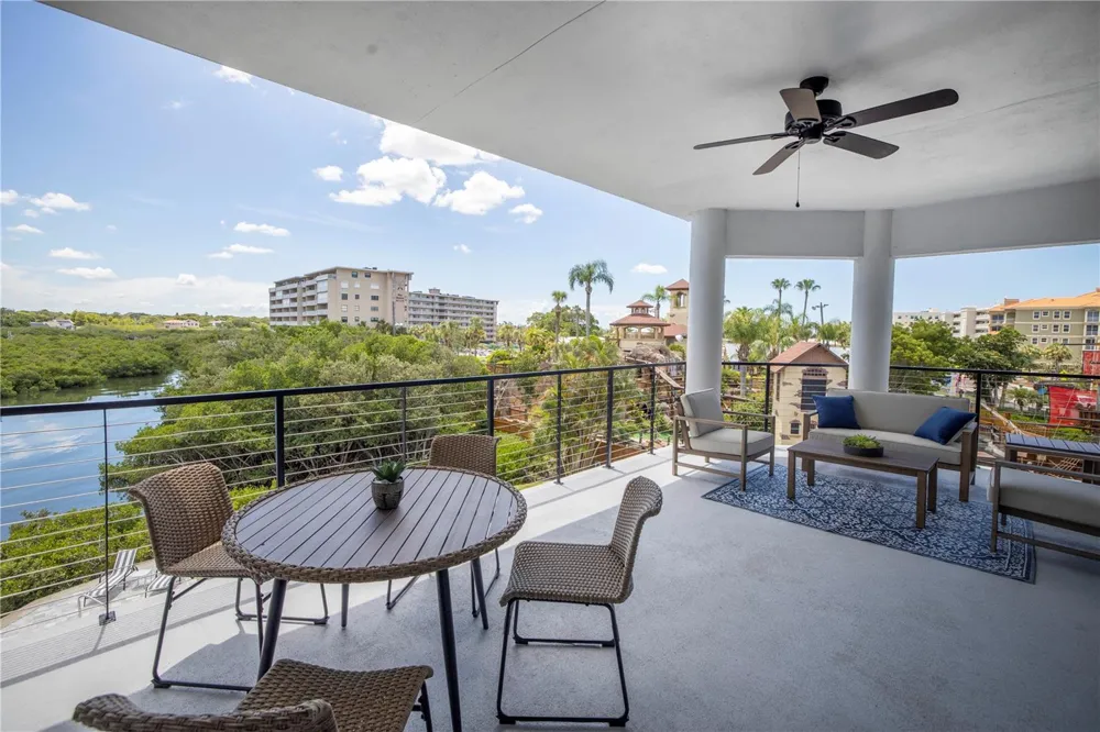 19505 GULF BOULEVARD #304 Indian Shores, FL 33785