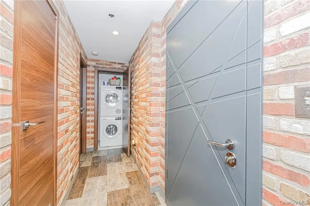 3567 Shore Parkway #H4A Brooklyn, NY 11235