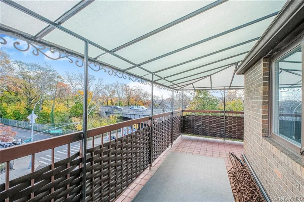 3567 Shore Parkway #H4A Brooklyn, NY 11235