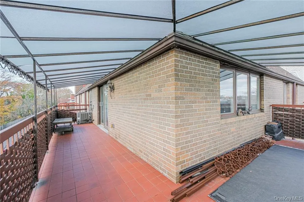3567 Shore Parkway #H4A Brooklyn, NY 11235