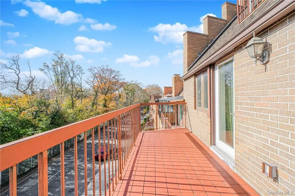 3567 Shore Parkway #H4A Brooklyn, NY 11235