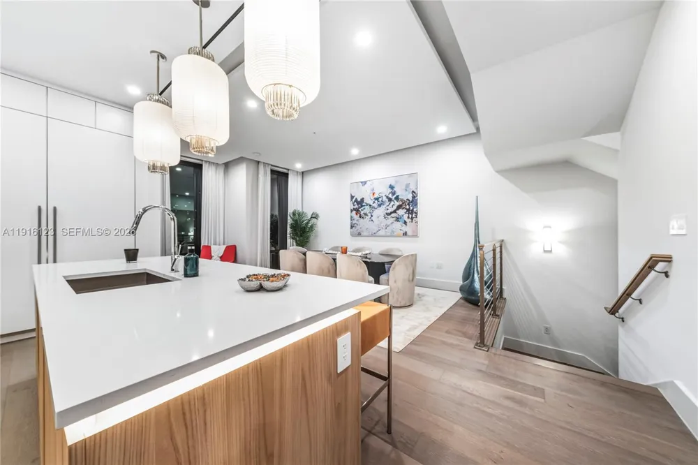 4098 NE 167 ST #9 North Miami Beach, FL 33160