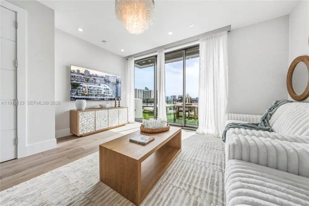 4098 NE 167 ST #9 North Miami Beach, FL 33160