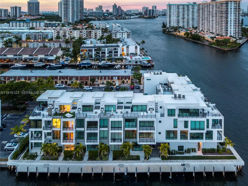 4098 NE 167 ST #9 North Miami Beach, FL 33160