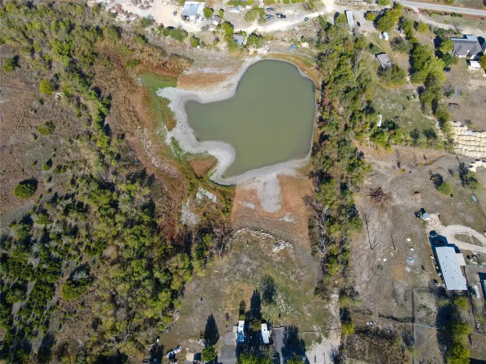 306 Cresthill Causeway Kyle, TX 78640