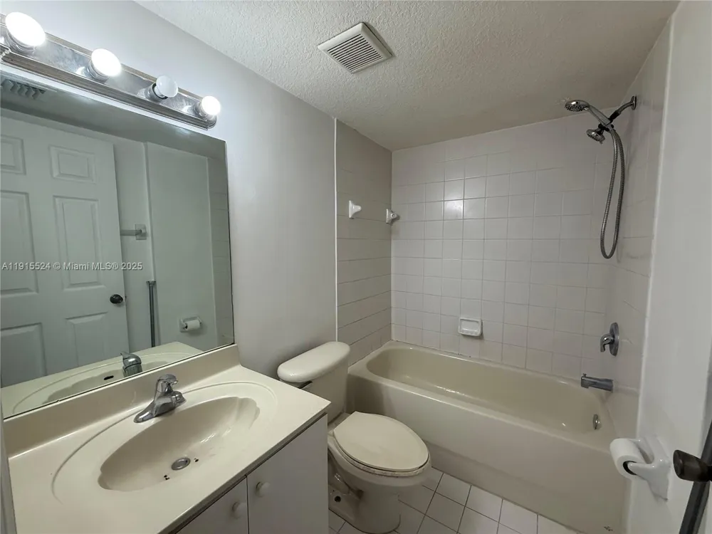 22901 SW 88th Pl #205 Cutler Bay, FL 33190