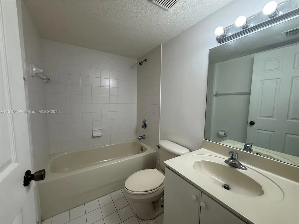 22901 SW 88th Pl #205 Cutler Bay, FL 33190