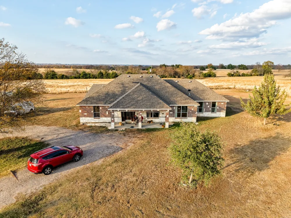 6216 FM 499 Campbell, TX 75422