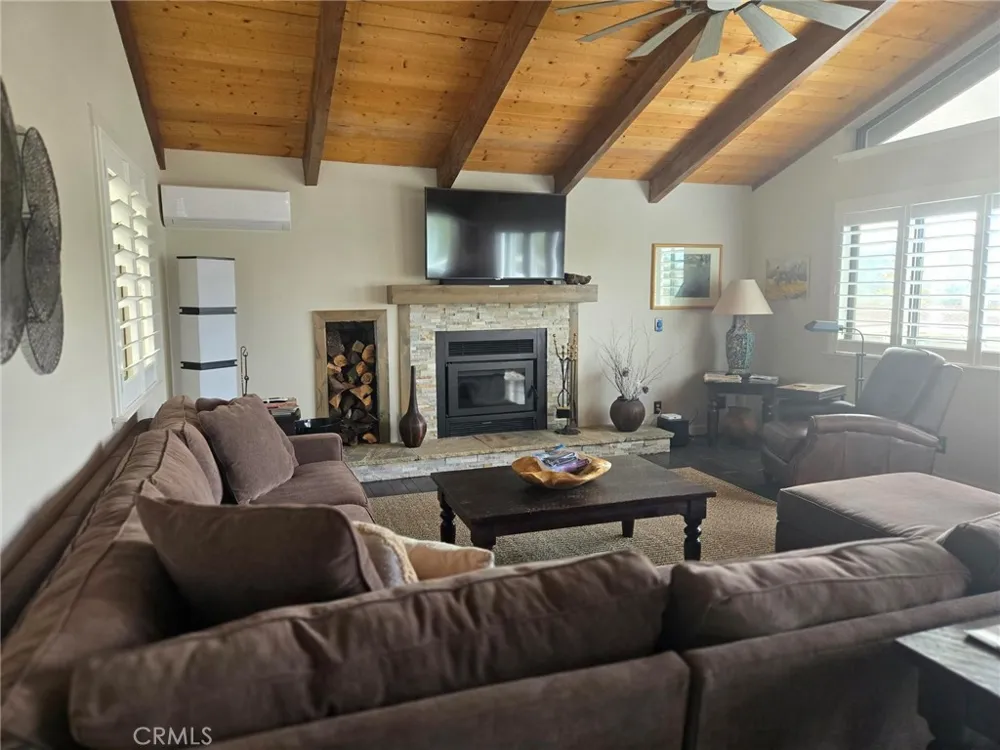 8744 Bluff Court Bradley, CA 93426