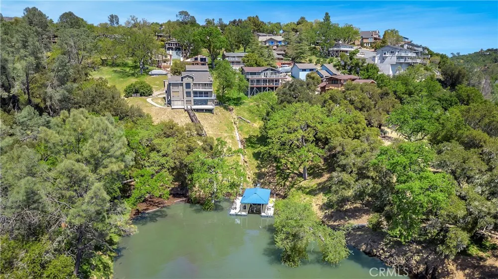 8744 Bluff Court Bradley, CA 93426