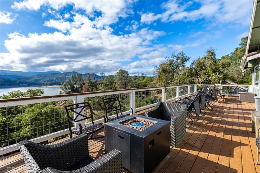 8744 Bluff Court Bradley, CA 93426