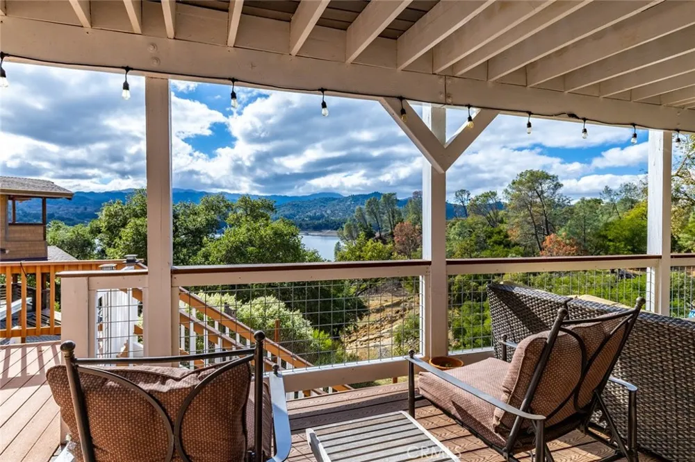 8744 Bluff Court Bradley, CA 93426