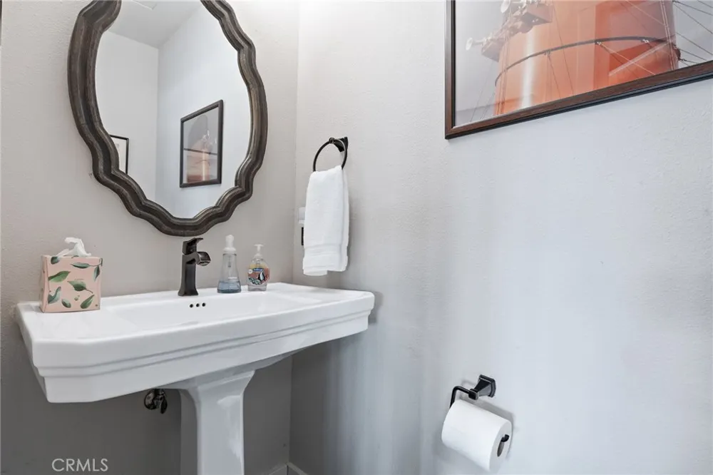 8744 Bluff Court Bradley, CA 93426