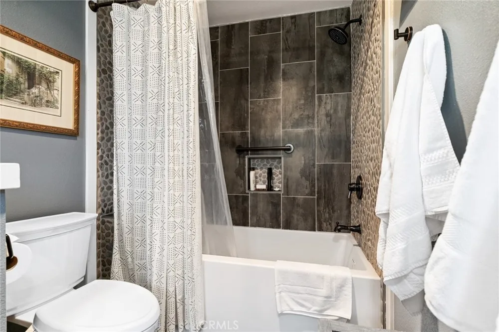8744 Bluff Court Bradley, CA 93426