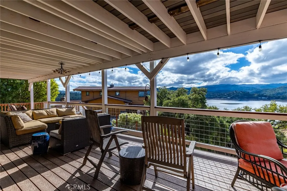 8744 Bluff Court Bradley, CA 93426