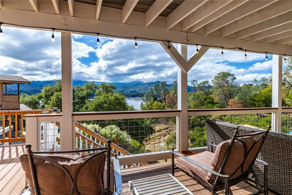 8744 Bluff Court Bradley, CA 93426