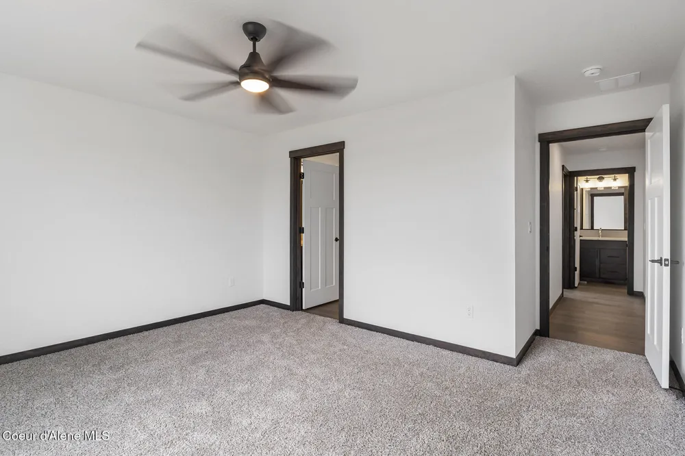 8903 W Swather Avenue Rathdrum, ID 83858