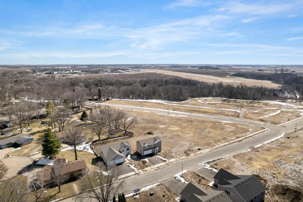 340 Ridge Road Le Sueur, MN 56058