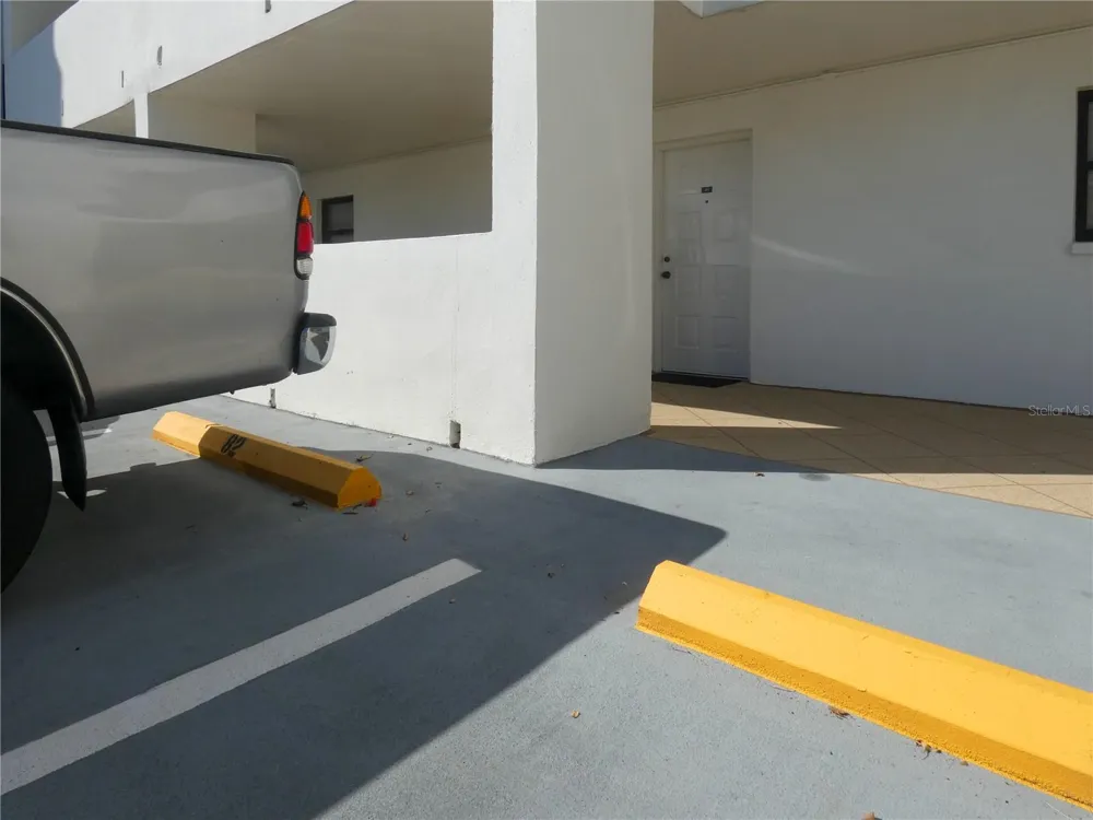 1230 GULF BOULEVARD #207 Clearwater Beach, FL 33767