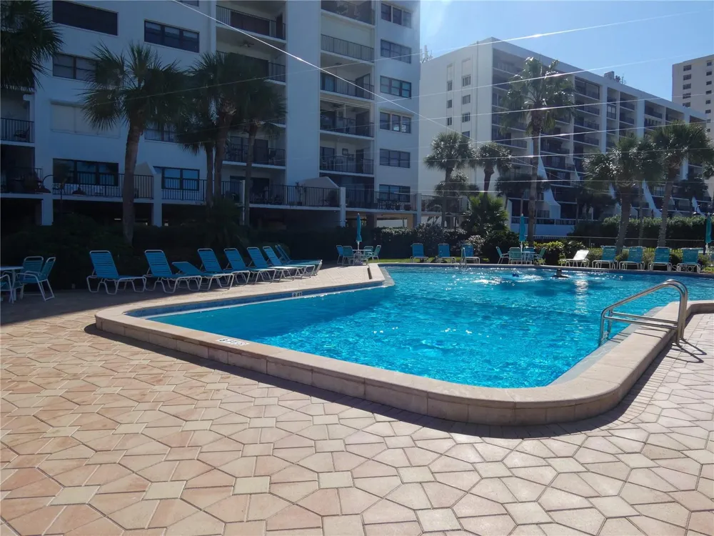 1230 GULF BOULEVARD #207 Clearwater Beach, FL 33767