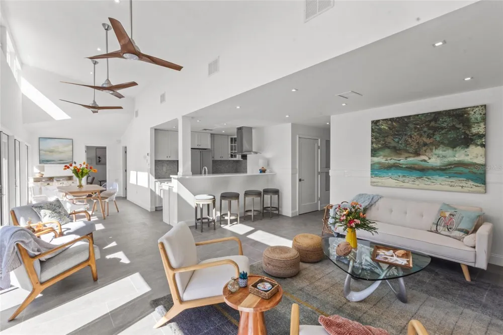 624 SAINT JUDES DRIVE Longboat Key, FL 34228