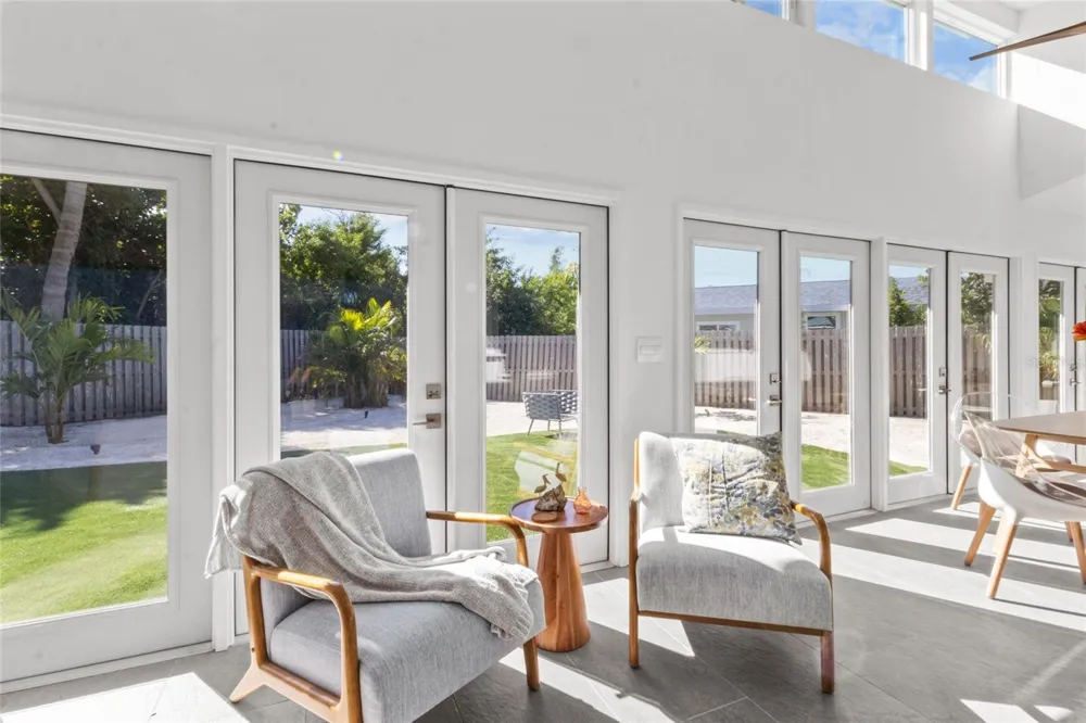 624 SAINT JUDES DRIVE Longboat Key, FL 34228