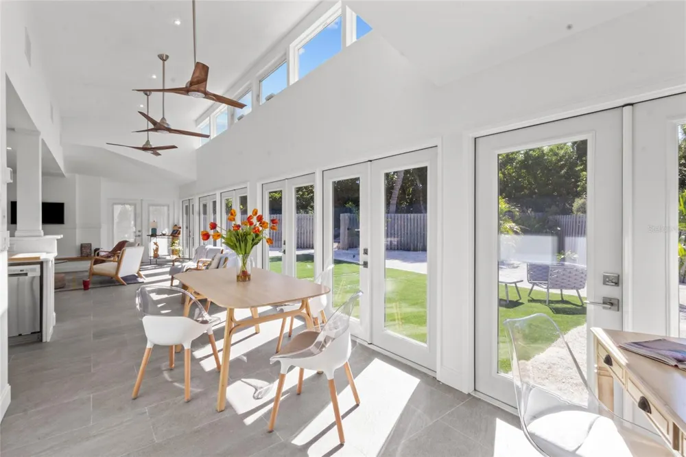 624 SAINT JUDES DRIVE Longboat Key, FL 34228