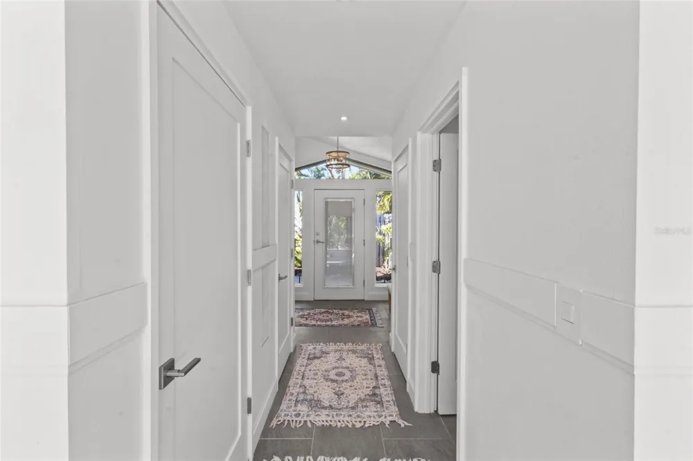 624 SAINT JUDES DRIVE Longboat Key, FL 34228