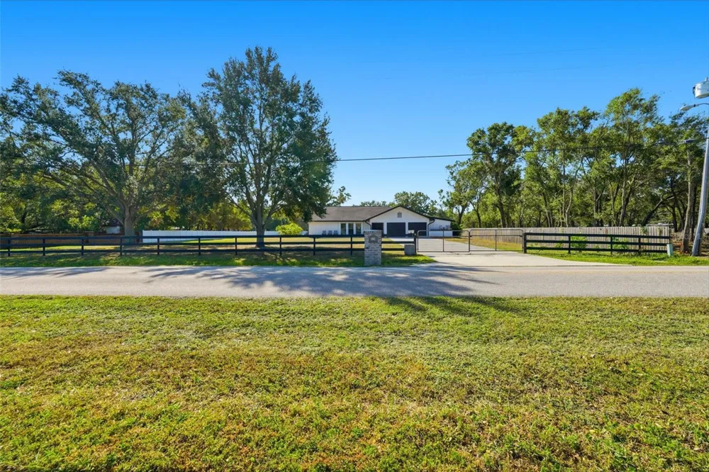 6370 90TH AVENUE Pinellas Park, FL 33782