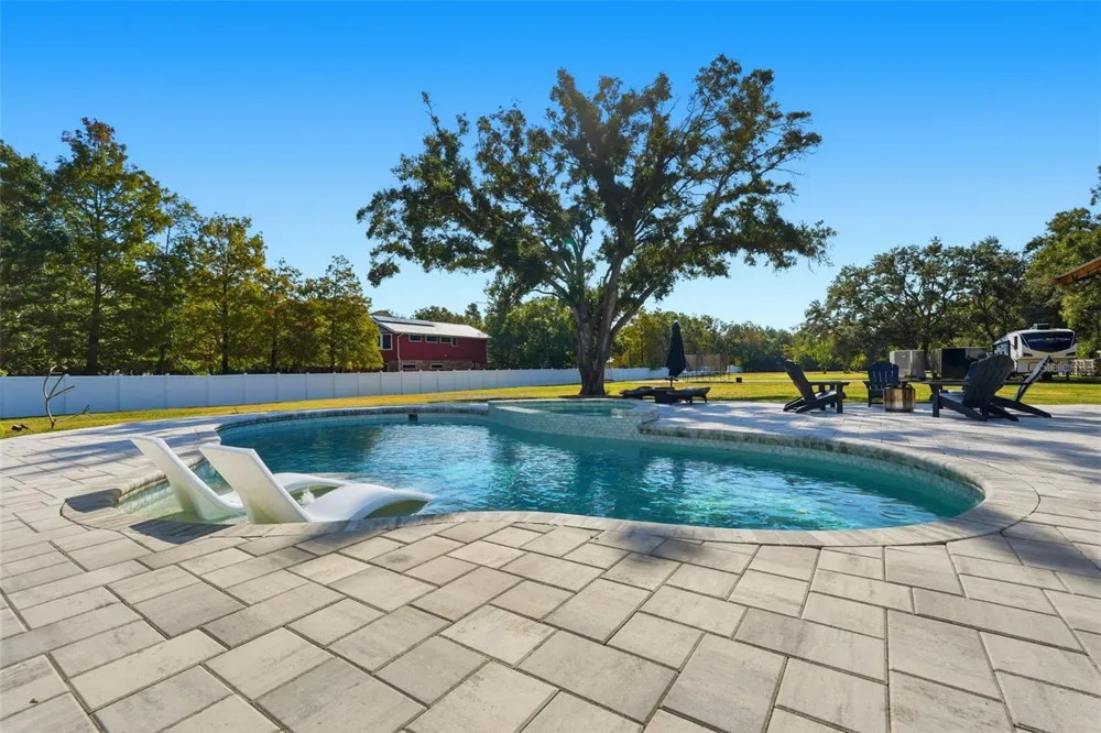 6370 90TH AVENUE Pinellas Park, FL 33782