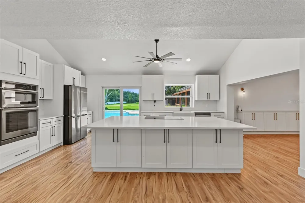 6370 90TH AVENUE Pinellas Park, FL 33782