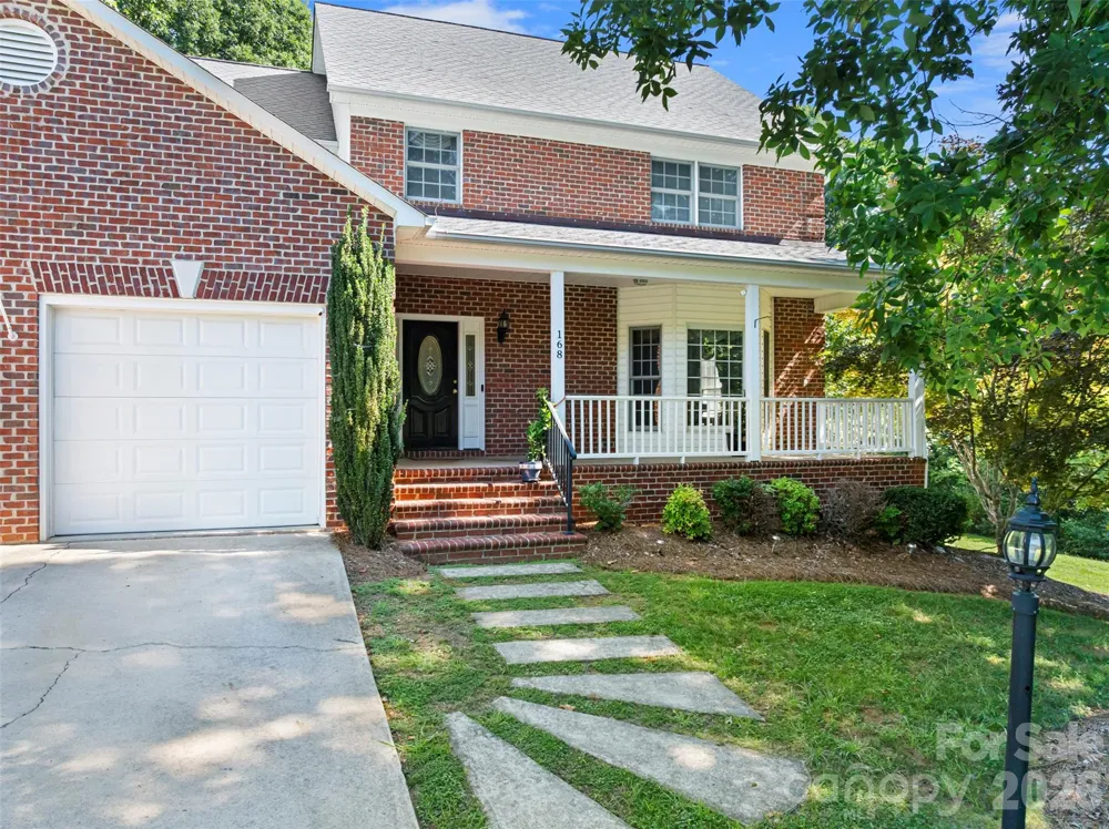 168 Game Trail Thomasville, NC 27360