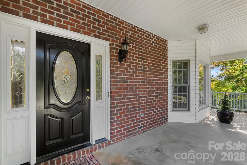 168 Game Trail Thomasville, NC 27360