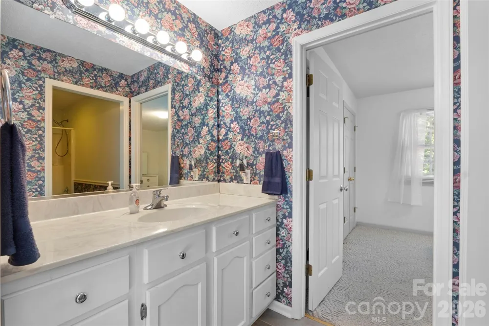 168 Game Trail Thomasville, NC 27360