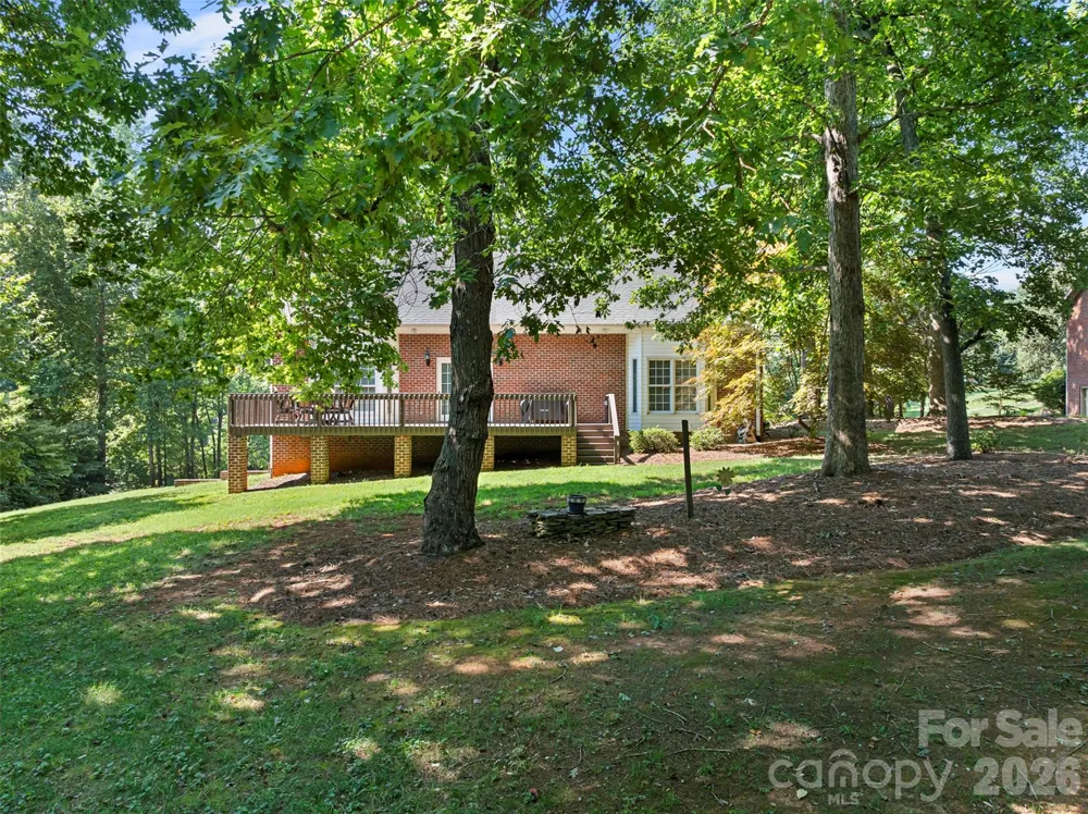 168 Game Trail Thomasville, NC 27360