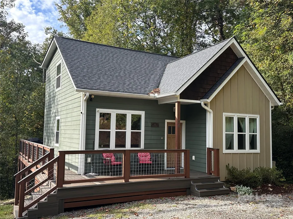 14 Constitution Court Asheville, NC 28805