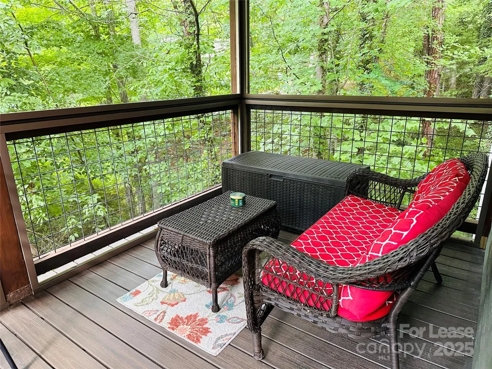 14 Constitution Court Asheville, NC 28805