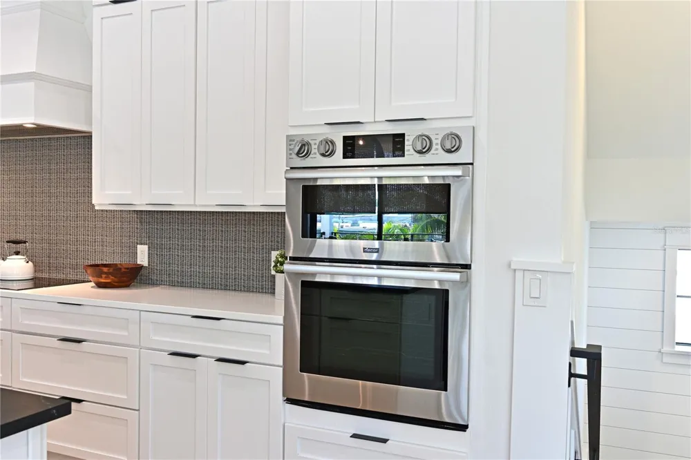 305 55TH STREET Holmes Beach, FL 34217