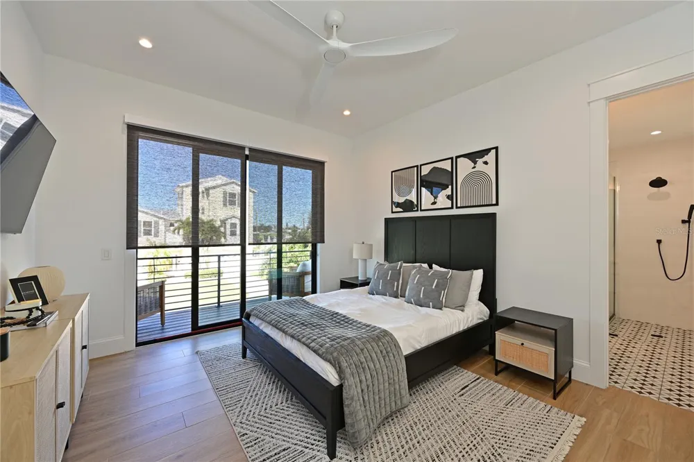 305 55TH STREET Holmes Beach, FL 34217