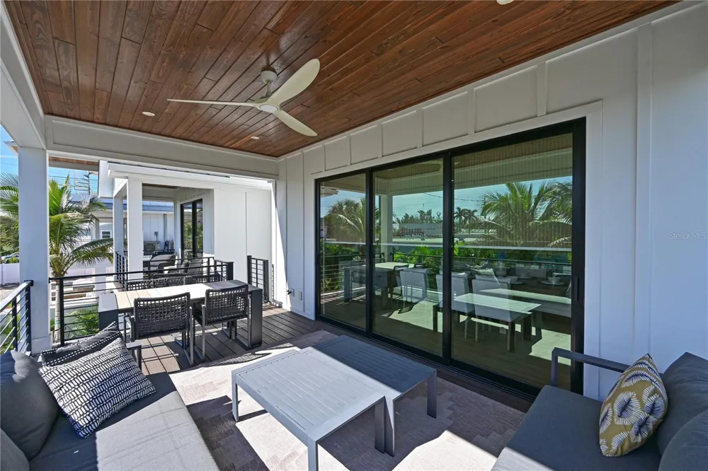 305 55TH STREET Holmes Beach, FL 34217