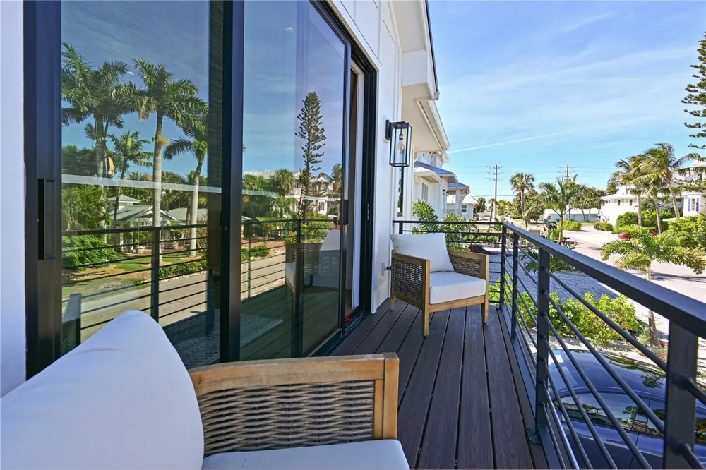 305 55TH STREET Holmes Beach, FL 34217