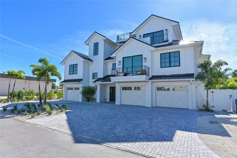 305 55TH STREET Holmes Beach, FL 34217