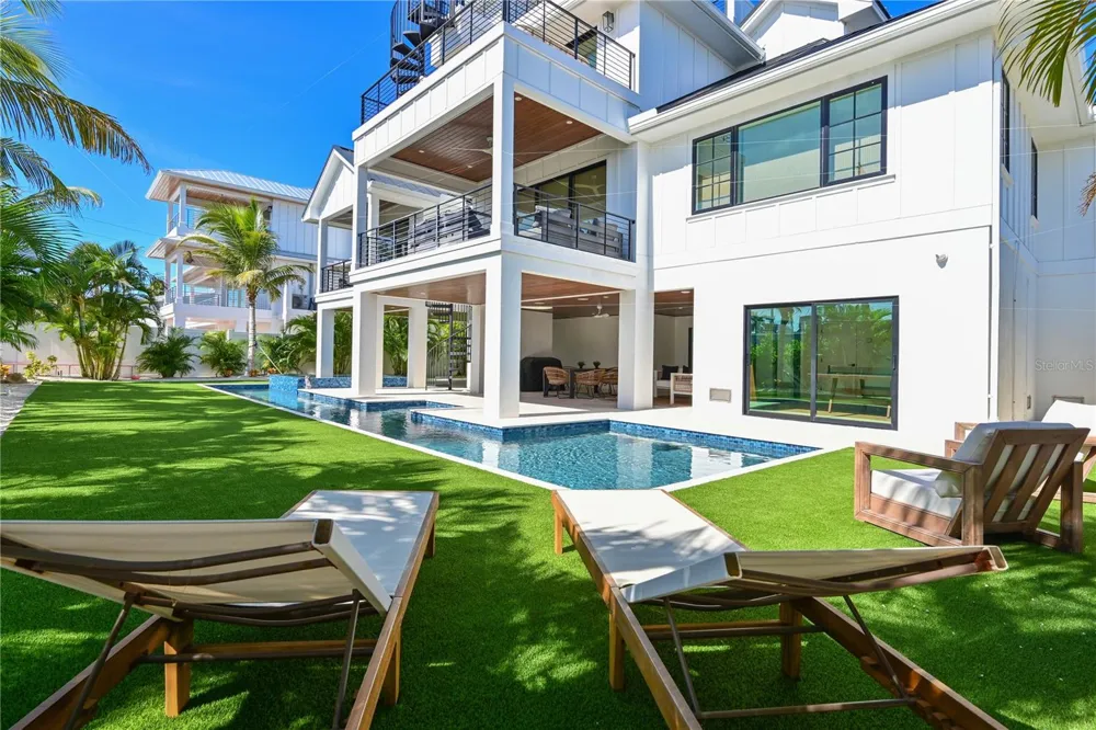 305 55TH STREET Holmes Beach, FL 34217