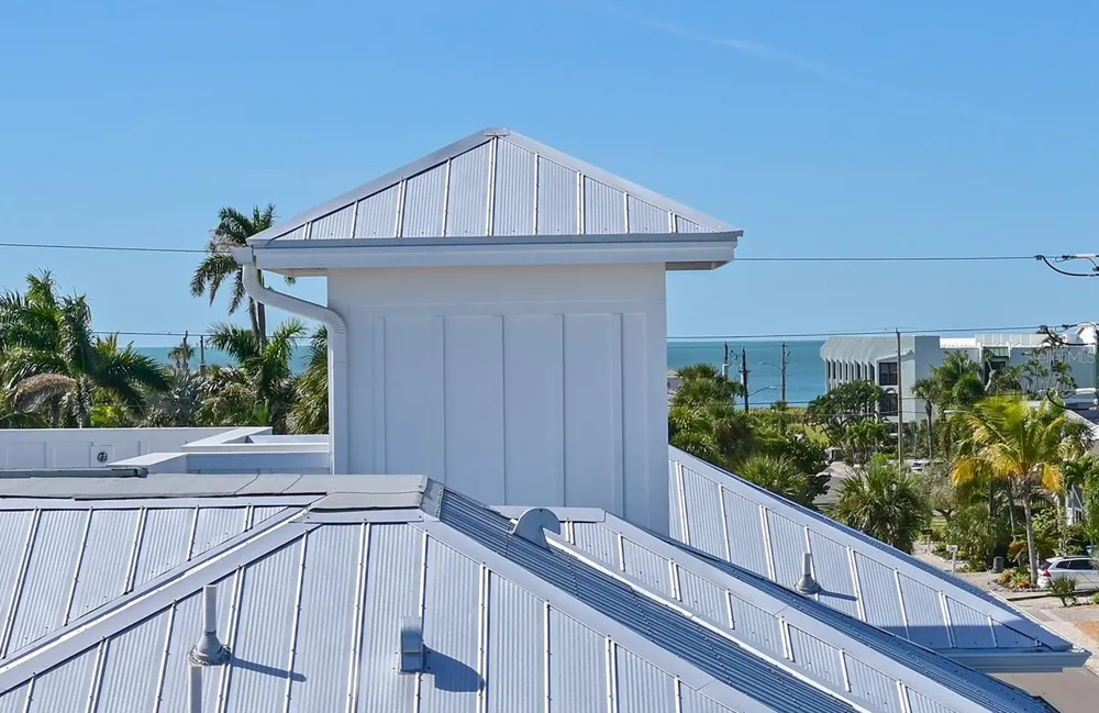 305 55TH STREET Holmes Beach, FL 34217