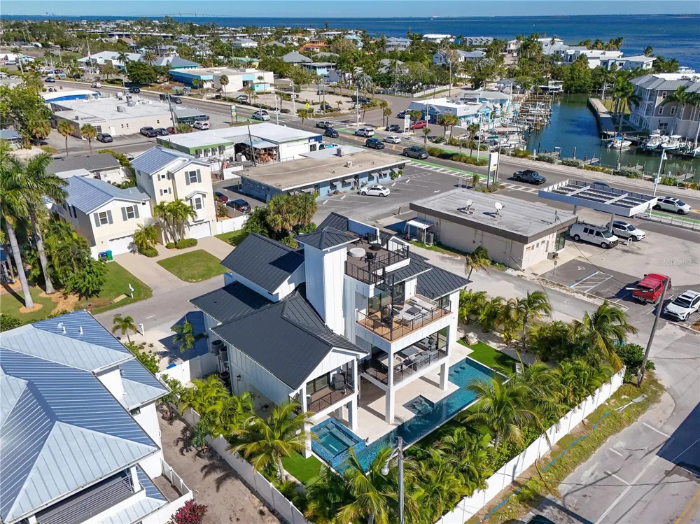 305 55TH STREET Holmes Beach, FL 34217