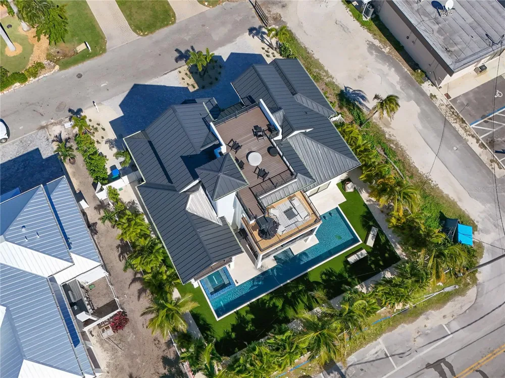 305 55TH STREET Holmes Beach, FL 34217